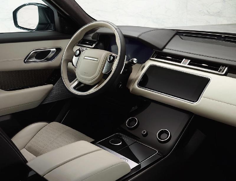 Prezentacja wnętrz samochodów, a ich sprzedaż